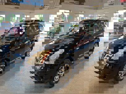 Used 2015 Nissan Rogue S w/ Convenience Package