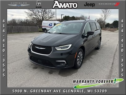 Used 2021 Chrysler Pacifica Touring-L