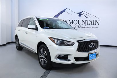 Used 2020 INFINITI QX60 Luxe w/ Essential Package