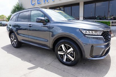 Used 2023 Kia Sorento S w/ Panoramic Sunroof Package