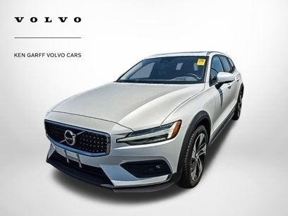 Certified 2024 Volvo V60 B5 Cross Country Plus
