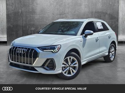 New 2025 Audi Q3 2.0T Premium w/ Convenience Package