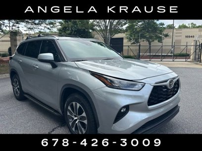 Used 2020 Toyota Highlander XLE