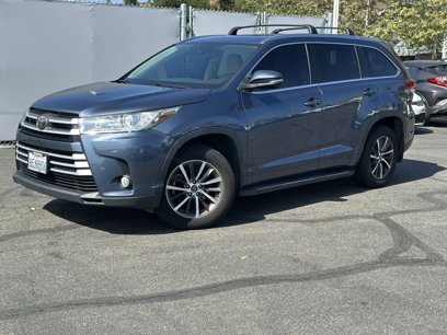 Used 2018 Toyota Highlander XLE