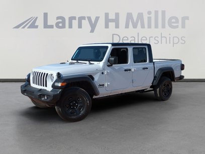 Used 2022 Jeep Gladiator Sport w/ Trailer Tow Package