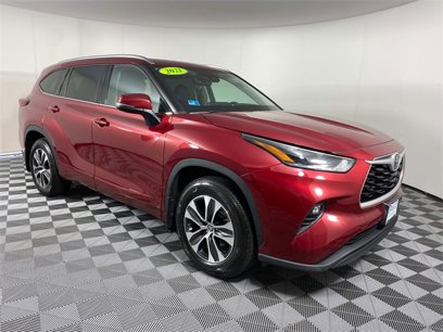 Used 2021 Toyota Highlander XLE