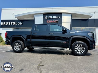 Used 2023 GMC Sierra 1500 AT4 w/ AT4 Premium Package
