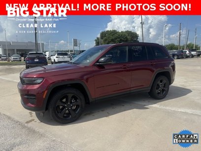 Used 2023 Jeep Grand Cherokee Altitude