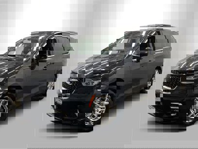 Used 2023 Chrysler Pacifica Touring-L