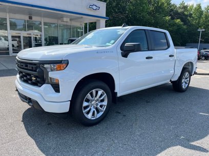 New 2025 Chevrolet Silverado 1500 Custom