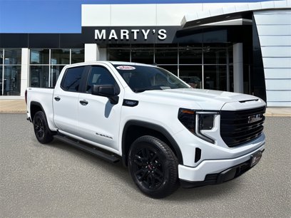 Certified 2025 GMC Sierra 1500 Pro w/ Graphite Edition