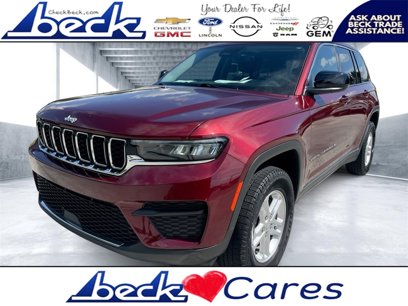 Used 2022 Jeep Grand Cherokee Laredo w/ Luxury Tech Group I