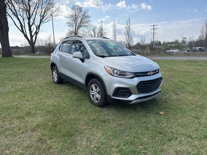 Used 2022 Chevrolet Trax LT w/ Driver Confidence Package