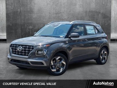 New 2024 Hyundai Venue SEL