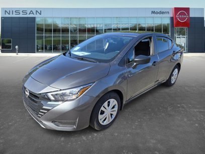New 2025 Nissan Versa S w/ Trunk Package