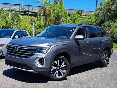Certified 2025 Volkswagen Atlas SE