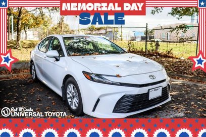 New 2025 Toyota Camry LE