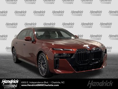 New 2025 BMW 760i xDrive