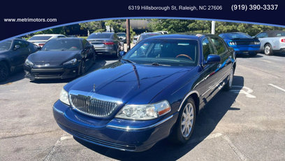Used 2011 Lincoln Town Car Signature Limited