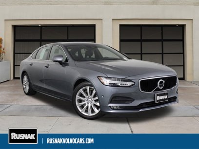 Used 2019 Volvo S90 T6 Momentum w/ Advanced Package