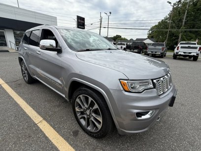 Used 2017 Jeep Grand Cherokee Overland