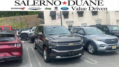 Used 2021 Chevrolet Suburban LT w/ Luxury Package