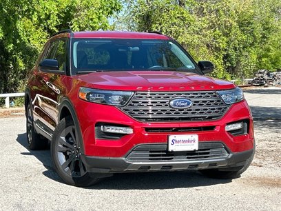Certified 2023 Ford Explorer XLT w/ Equipment Group 202A