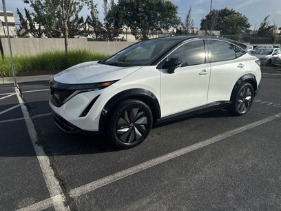 New 2025 Nissan Ariya Platinum