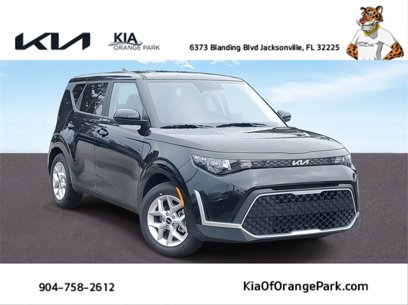 New 2025 Kia Soul LX