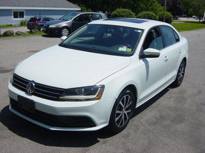 Used 2017 Volkswagen Jetta SE