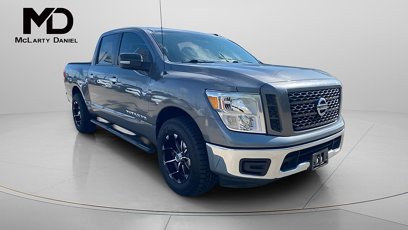 Used 2019 Nissan Titan SV