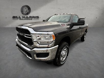 New 2024 RAM 2500 Tradesman w/ Chrome Appearance Group