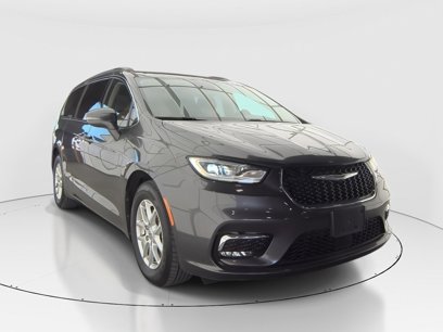 Used 2022 Chrysler Pacifica Touring-L
