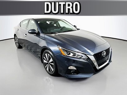 Used 2020 Nissan Altima 2.5 SV