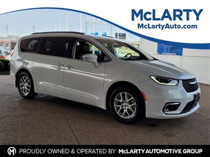 Used 2022 Chrysler Pacifica Touring-L