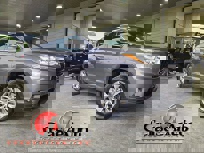 Used 2015 Toyota Highlander XLE