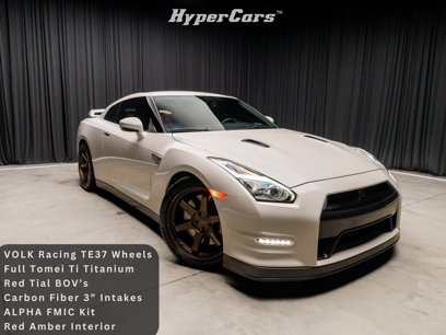 Used 2016 Nissan GT-R Premium