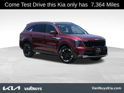 Certified 2025 Kia Sorento S w/ Panoramic Sunroof Package