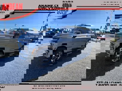 New 2025 Chevrolet Suburban LT w/ Comfort Package