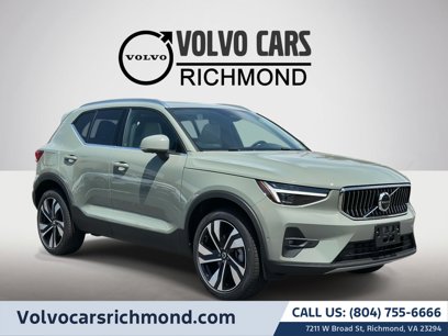 New 2025 Volvo XC40 B5 Ultra w/ Climate Package