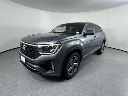 New 2024 Volkswagen Atlas Cross Sport SEL R-Line