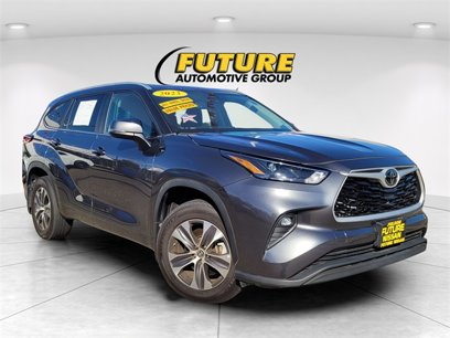 Used 2023 Toyota Highlander L