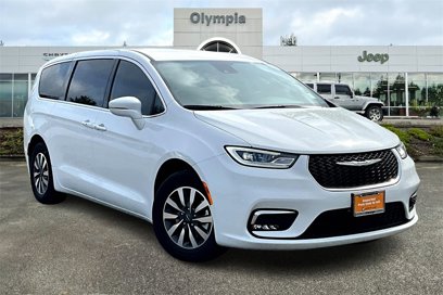 Used 2022 Chrysler Pacifica Touring-L