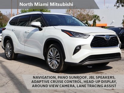 Used 2023 Toyota Highlander Platinum