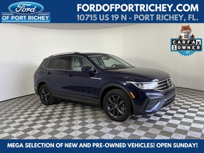 Used 2023 Volkswagen Tiguan SE w/ Panoramic Sunroof Package