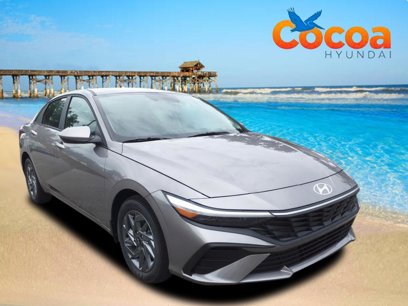 New 2024 Hyundai Elantra SEL