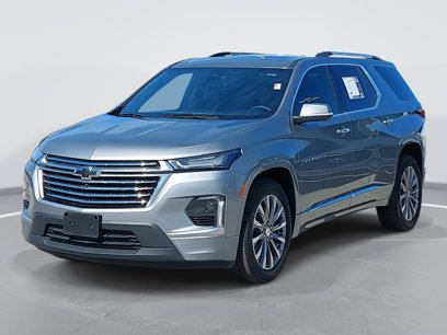 Used 2023 Chevrolet Traverse Premier