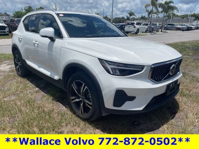 Used 2024 Volvo XC40 B5 Core