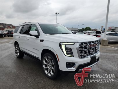 New 2025 GMC Yukon Denali w/ Sun & Power Step Package
