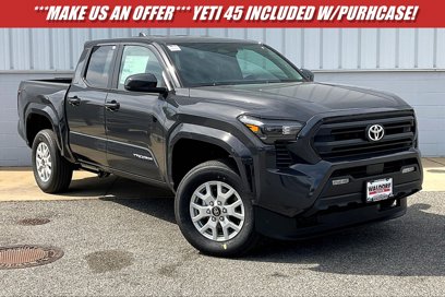 New 2025 Toyota Tacoma SR5